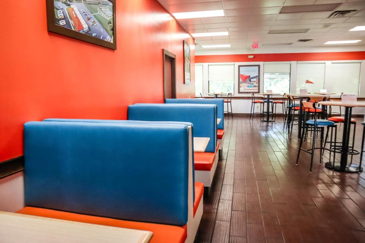 Howard Johnson By Wyndham Ocala Fl I-75 Extérieur photo